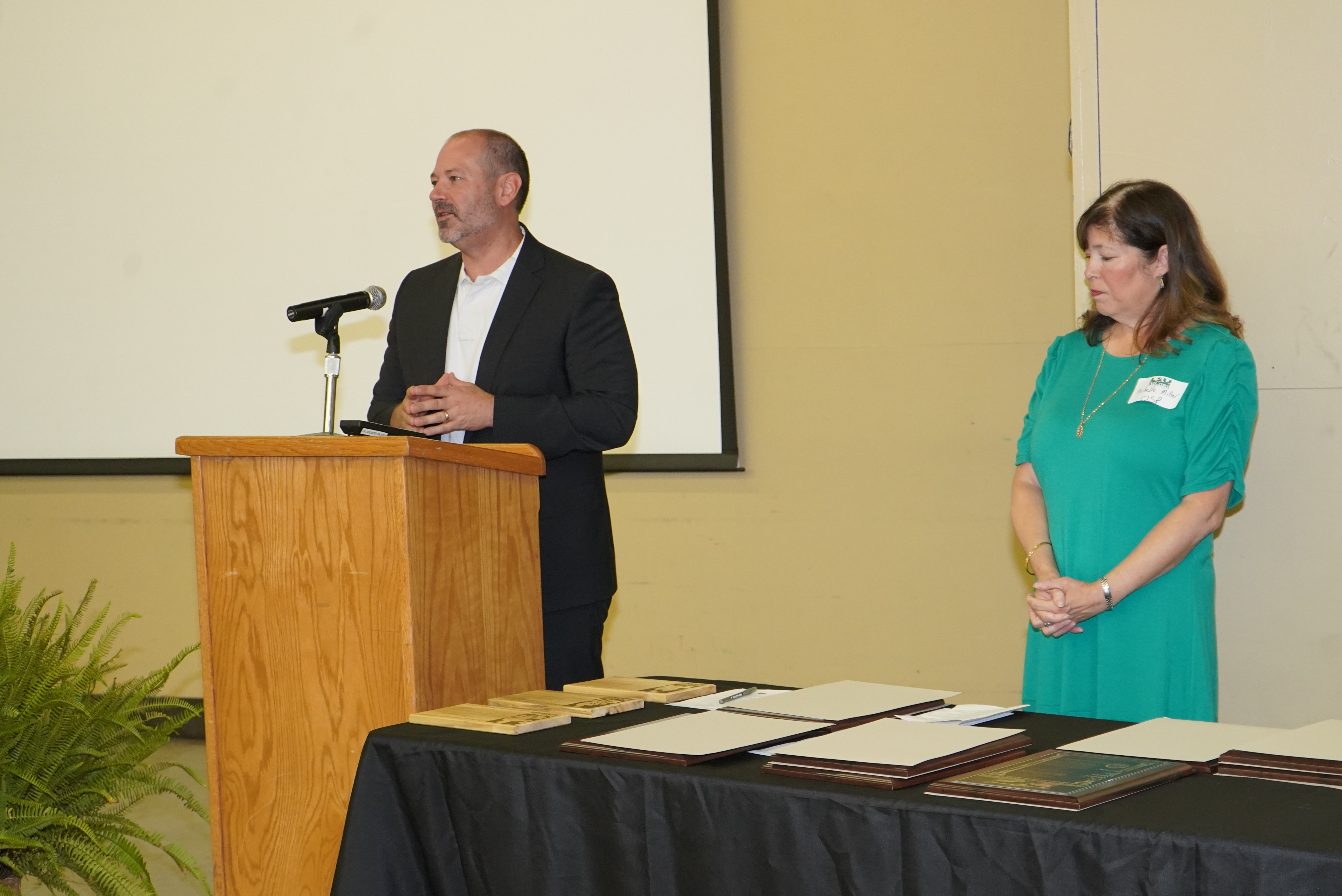 AgCenter presents patent awards during semester kickoff event